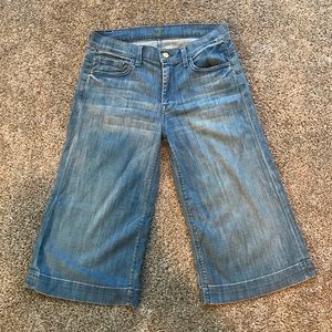 7 for all Mankind Crop Ginger Capris Size 27